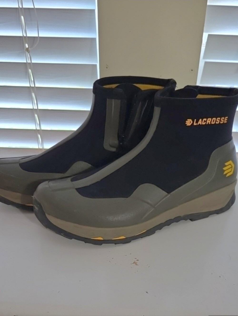 LaCrosse Alpha Terra 6" Boots - Men's Size 11 - NWOT